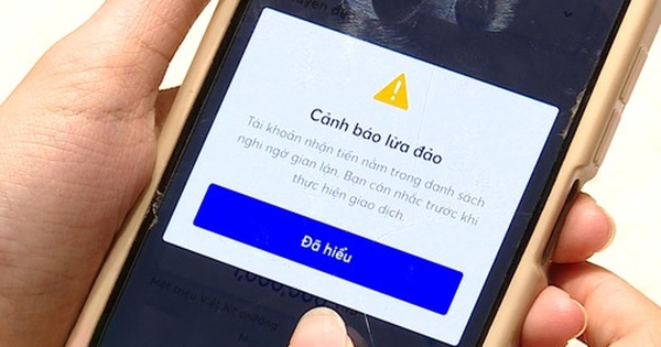 Nhận cảnh báo bất thường trên app ngân hàng, hàng triệu người kịp thời giữ lại 4,3 nghìn tỷ đồng