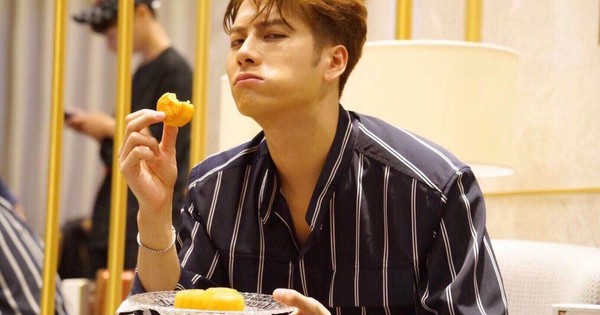 Jackson Wang tăng 4kg trong 5 ngày, bác sĩ tiết lộ: Giảm cân đã khó, tránh tăng cân lại sau giảm còn khó hơn!