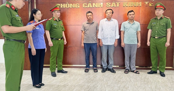 Bắt tạm giam nguyên chủ tịch xã Phạm Văn Nhị và 2 chủ doanh nghiệp