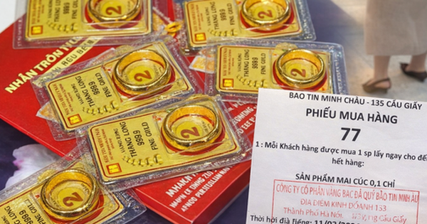 Mua vàng không khiến tôi giàu lên, nhưng thay đổi cách tôi tiêu tiền