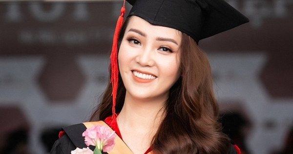 MC xinh đẹp VTV chia tay Chuyển động 24h sau 12 năm gắn bó là ai?