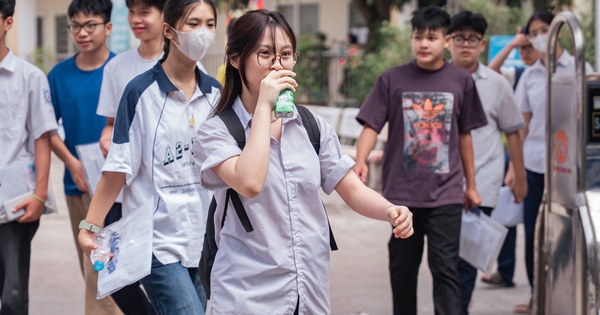 Một bộ phim Hàn bất ngờ lọt đề thi chuyên Văn vào lớp 10 tại Hà Nội