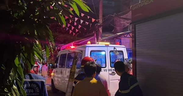 Đi học về, nam sinh bàng hoàng phát hiện cha tử vong trên tầ