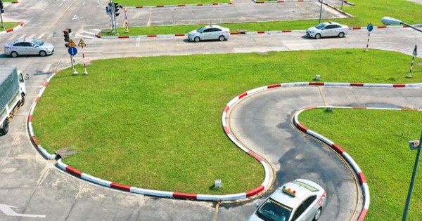 Thông báo quan trọng liên quan đến Giấy phép lái xe mà tất c