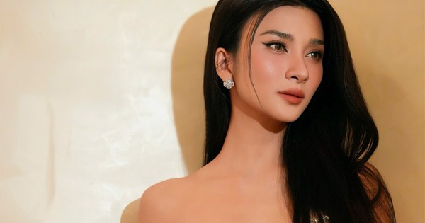 Nhan sắc nữ NSƯT đầu tiên vào đề cử 100 gương mặt đẹp nhất thế giới