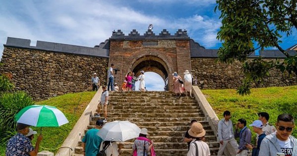 Một di tích nổi tiếng không còn miễn phí cho toàn dân, giá vé là bao nhiêu?