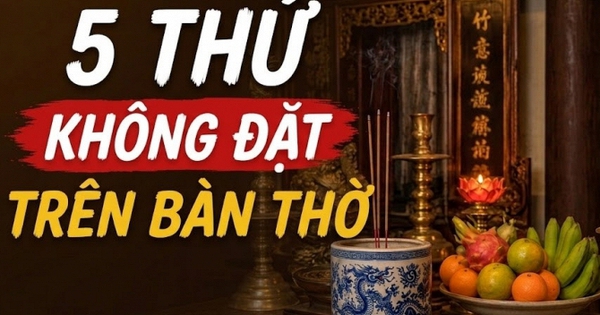 5 thứ không được đặt trên bàn thờ
