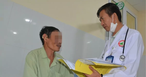 Một gia đình nhập viện sau bữa ăn nấm rừng quen thuộc