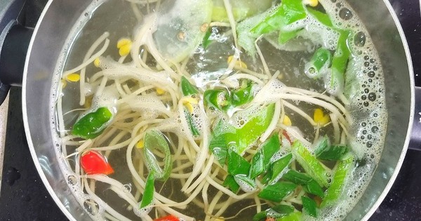 4 loại rau củ mùa hè dễ 