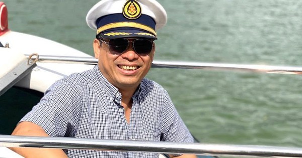 Con trai danh thủ nổi tiếng hiện là Thượng tá, làm BLV bóng đá nhiều năm: Yêu duy nhất 1 người rồi kết hôn