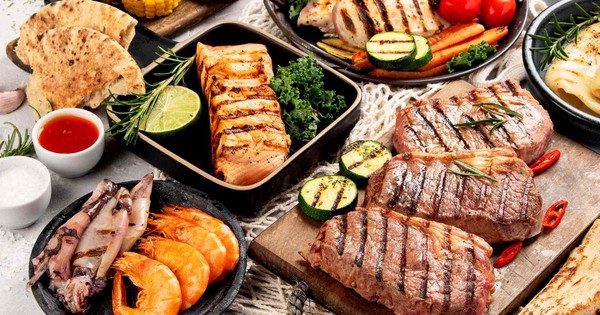 Ăn thịt hằng ngày có hại cho sức khỏe không? Chuyên gia dinh