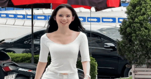 Mỹ nhân có nụ cười 10 triệu view xuất hiện ở The F