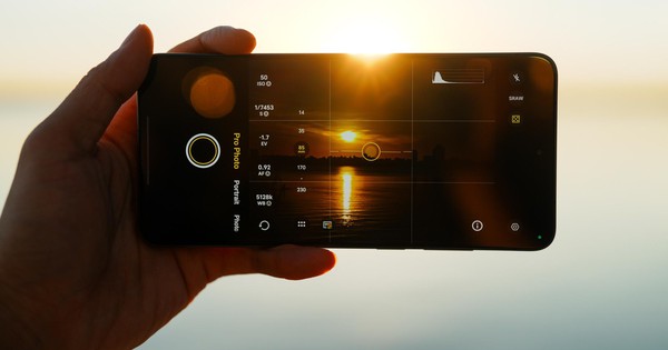 Sáng tạo thước phim điện ảnh dễ dàng với vivo X300 Ultra