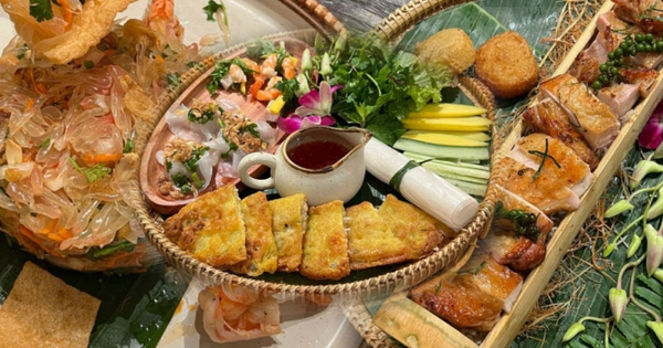 Trải nghiệm nhà hàng có vị trí đắc địa nhất Hội An, tự tay l