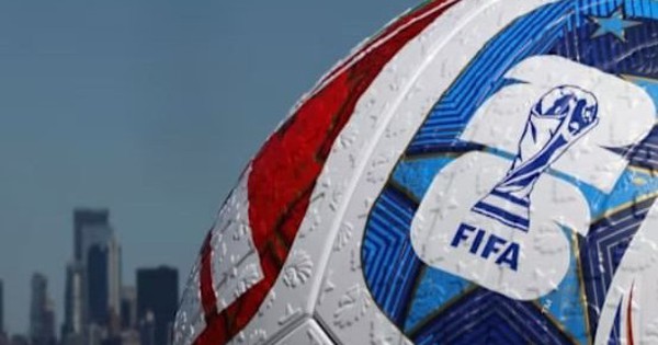 Cỗ máy kiếm tiền 13 tỷ USD đầy tranh cãi của FIFA