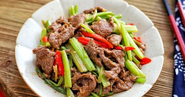 Loại rau quen thuộc với người Việt, được nhắc đến trong sử thi nổi tiếng Hy Lạp: Hóa ra là dược liệu quý