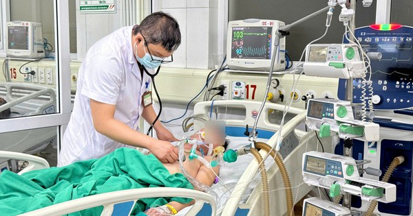 Bác sĩ chỉ ra 3 sai lầm khiến người mắc cúm mùa rơi vào nguy kịch