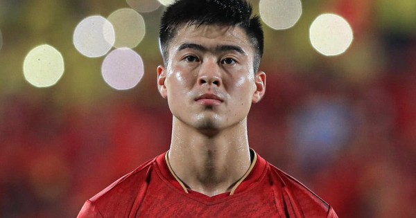 Duy Mạnh dính chấn thương gì?