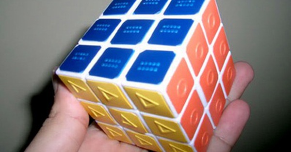 Blind cube. Куб 3 на 3. Blind cube. Кубик рубик брайля. Кубик-рубика 3х3 для слепых.