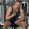 Tập gym để khoẻ mạnh chăm con gái, bố đơn thân U60 bỗng hot rần rần MXH vì body quá đỉnh, trẻ đẹp ngỡ ngàng