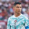 Ronaldo vượt qua Messi
