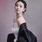 Mỹ nhân khiến sao nam mê như điếu đổ: Ca sĩ lương nghìn tỷ nhận lời hợp tác, nhan sắc là gu cả showbiz