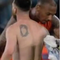 Thủ môn vô danh năm ấy được Messi đích thân xin áo, 3 năm sau thành người hùng World Cup, nhắc lại vẫn thấy diệu kì