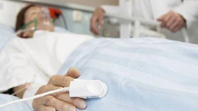 Người đàn ông 42 tuổi qua đời vì đột quỵ dù không hút thuốc, uống rượu, bác sĩ tức giận nói: Thứ này sao dám ăn mỗi ngày!