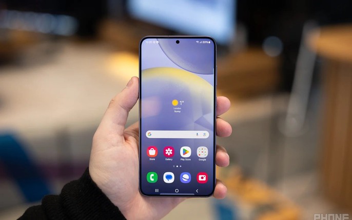 Giảm đến 10 triệu ở Việt Nam, điện thoại cao cấp Samsung giờ rẻ như máy tầm trung: Dùng 6 năm nữa vẫn tốt