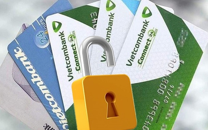 Cảnh báo chủ thẻ Vietcombank và ACB: Trường hợp này sẽ bị ngân hàng "khóa nóng" tài khoản ngay lập tức