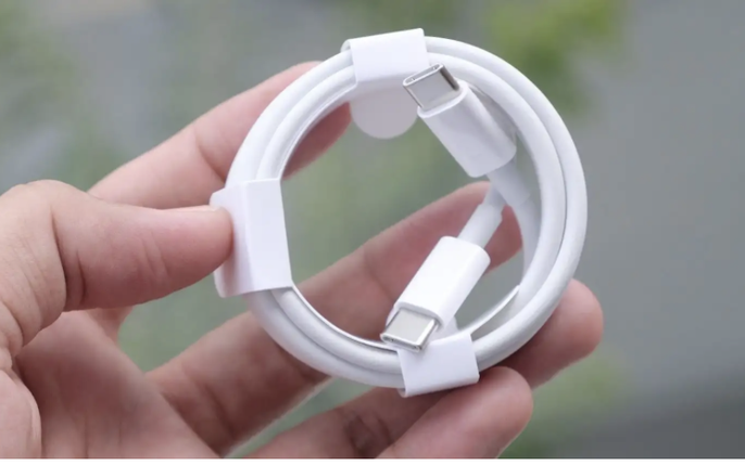 Hàng triệu người sẽ mở sợi cáp trong hộp iPhone, bí mật phía sau những thiết kế kinh điển của Apple hé lộ!