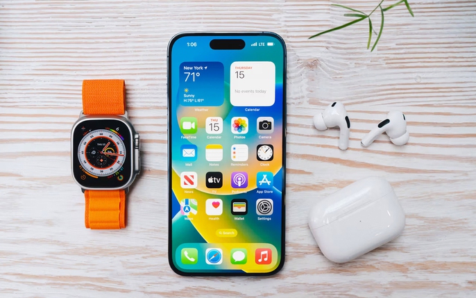 Apple mang loạt tính năng về sức khoẻ trên Apple Watch và AirPods Pro 2 đến người dùng Việt