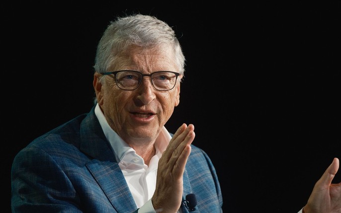 Tỷ phú Bill Gates khẳng định có một nghề không thể bị AI thay thế, dù 100 năm nữa