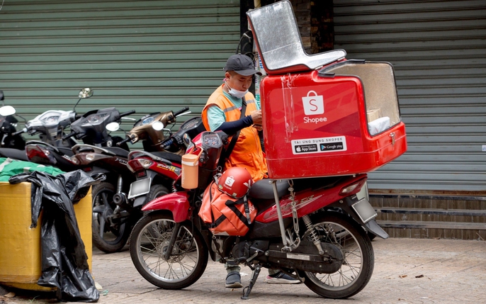 Người Việt chi hơn 9.000 tỷ đồng để mua thứ này trên Shopee, Lazada