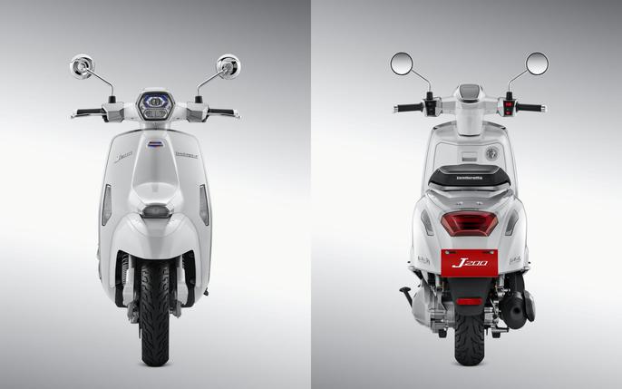 Thách thức Honda SH, xe tay ga Ý Lambretta J200 lộ diện sở hữu phanh ABS hai kênh