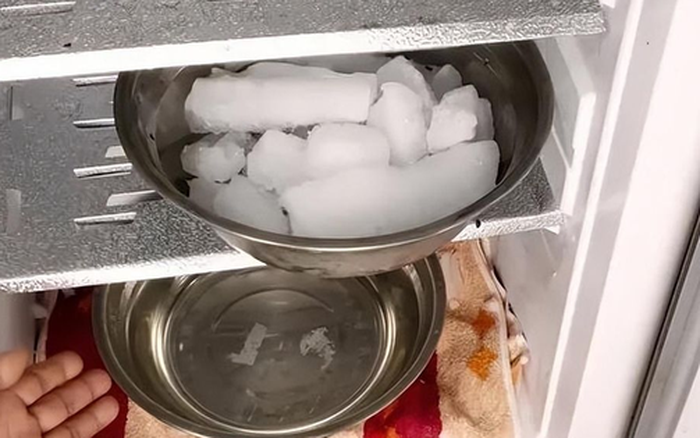 4 thứ để trong ngăn đá tủ lạnh "cực kỳ nguy hiểm"!