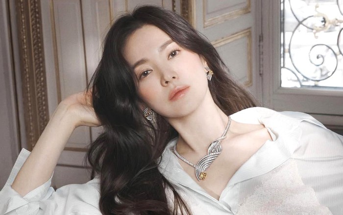 Bức ảnh khiến Song Hye Kyo bị cả MXH tấn công