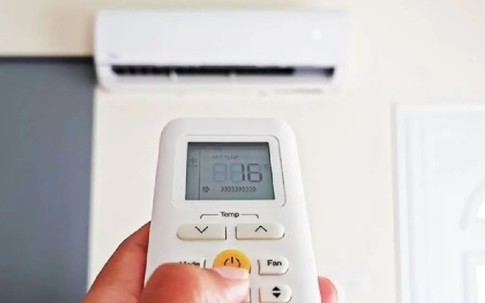 Người phụ nữ tử vong sau khi dùng điều hòa: Bác sĩ cảnh báo 1 sai lầm "chí  mạng", nhiều người mắc