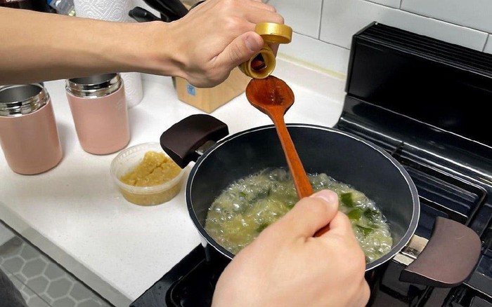 3 loại gia vị dùng nhiều "phá gan" còn nhanh hơn bia rượu: Bếp của gia đình Việt nào cũng sẵn