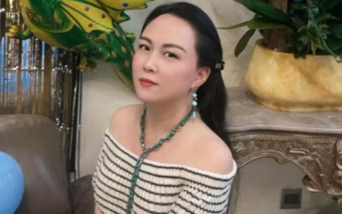 Phượng Chanel là ai?