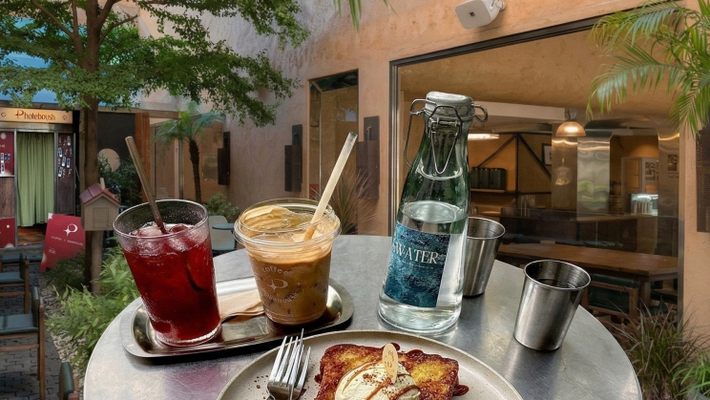 Review P Coffee Đà Nẵng: Không gian nịnh mắt nhưng chất lượng bánh và đồ uống liệu có tương xứng?